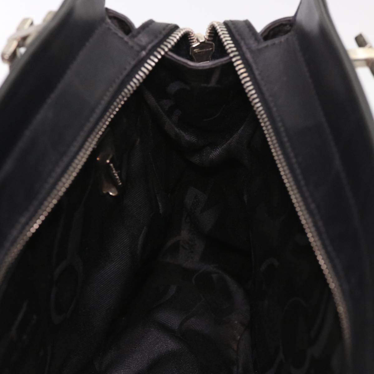 Salvatore Ferragamo Shoulder Bag Leather Black Auth cl433