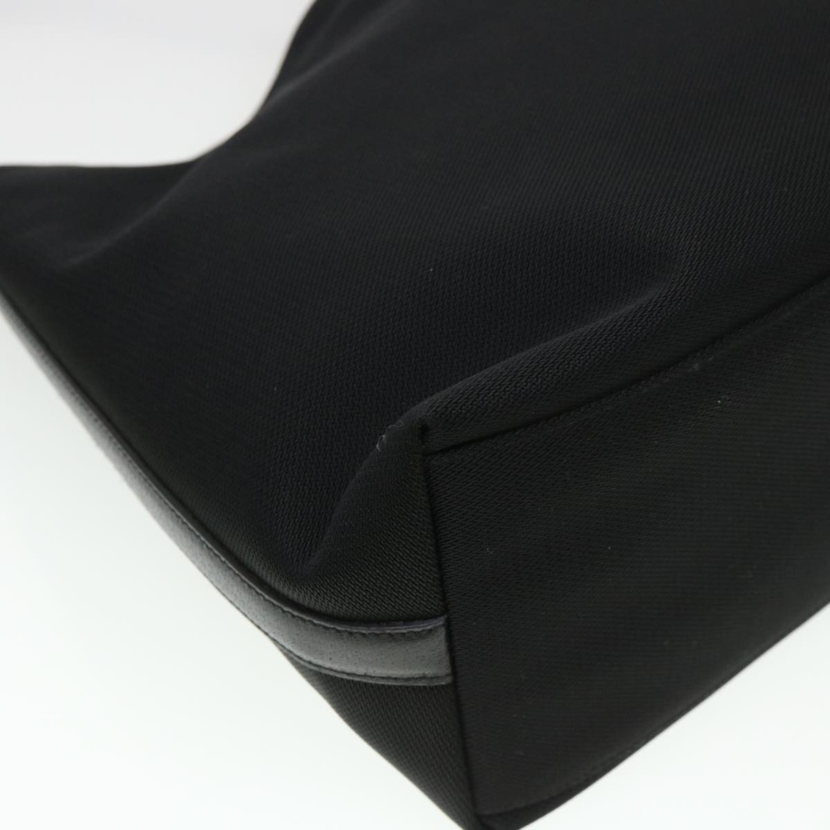 Salvatore Ferragamo Shoulder Bag Nylon Black AU-21-2426 Auth cl451