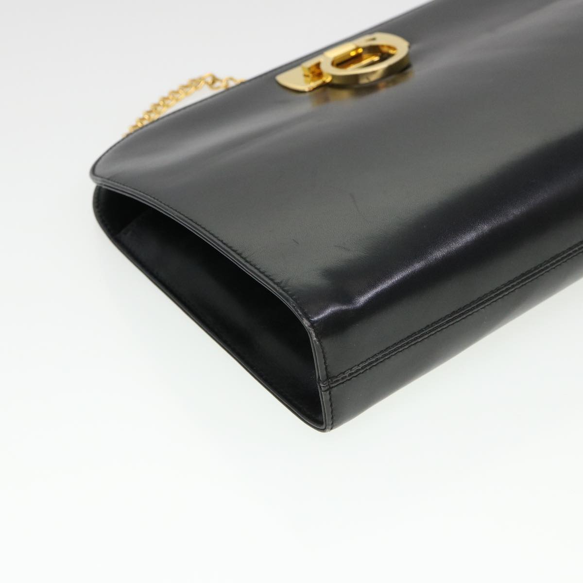 Salvatore Ferragamo Chain Shoulder Bag Leather Black P 21 0587 Auth cl459