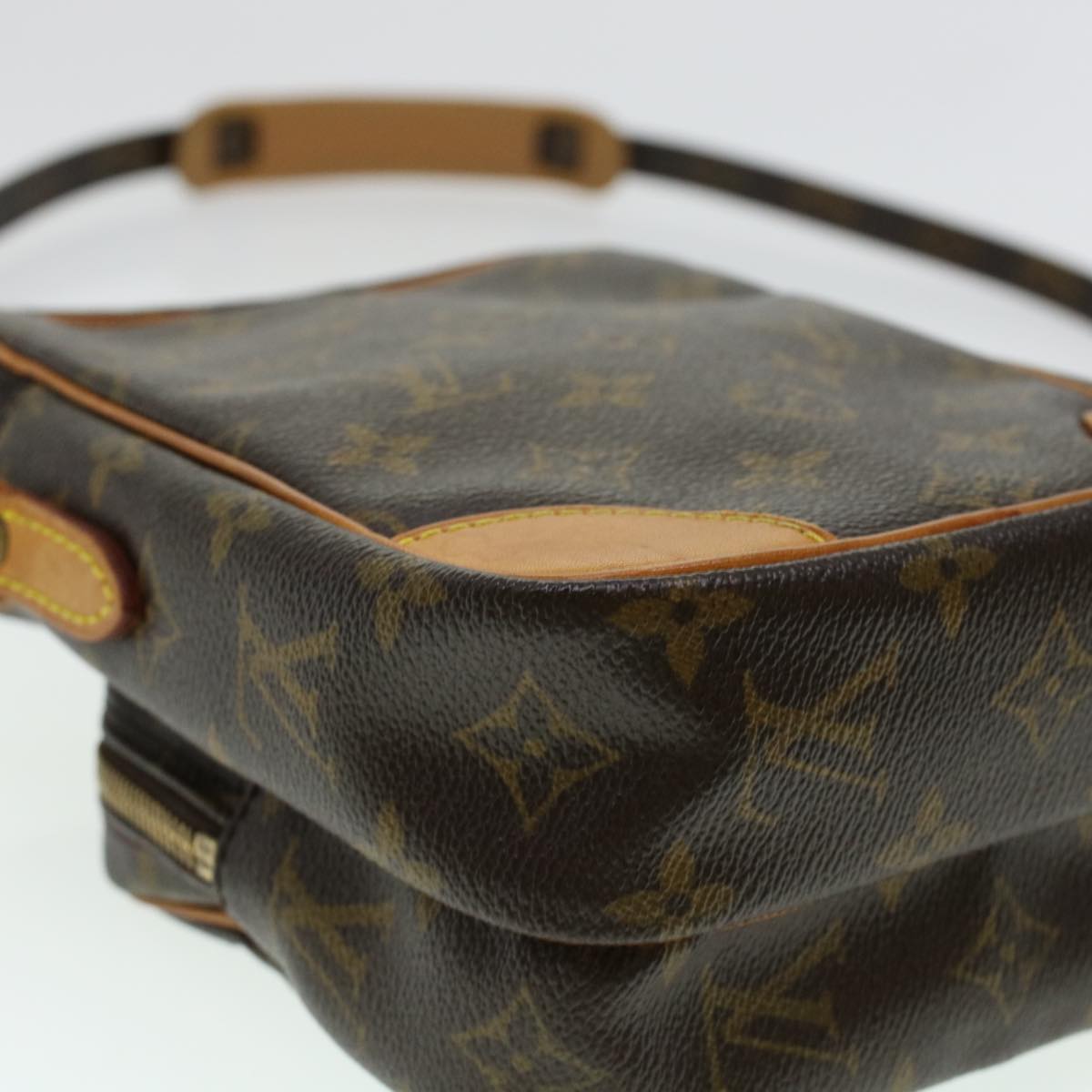 LOUIS VUITTON Monogram Amazon Shoulder Bag M45236 LV Auth cl497