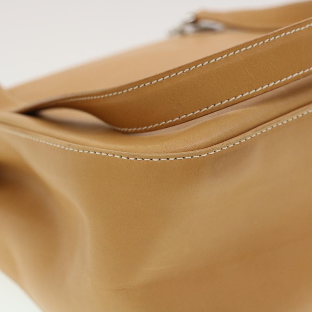 Salvatore Ferragamo Shoulder Bag Leather Beige Auth cl519
