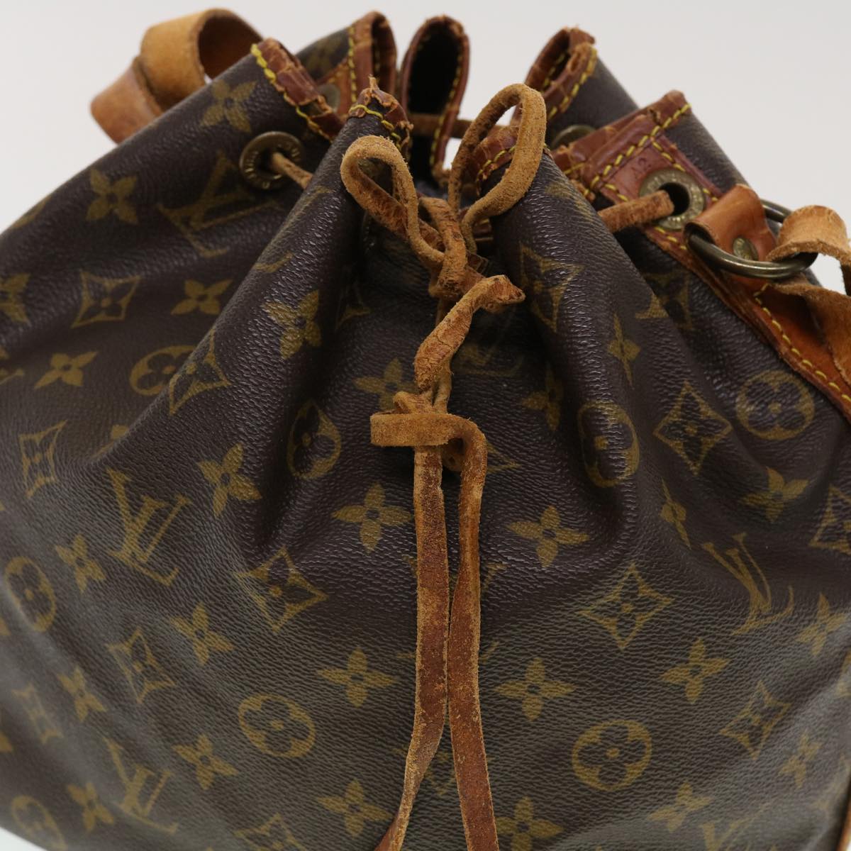 LOUIS VUITTON Monogram Petit Noe Shoulder Bag M42226 LV Auth cl545