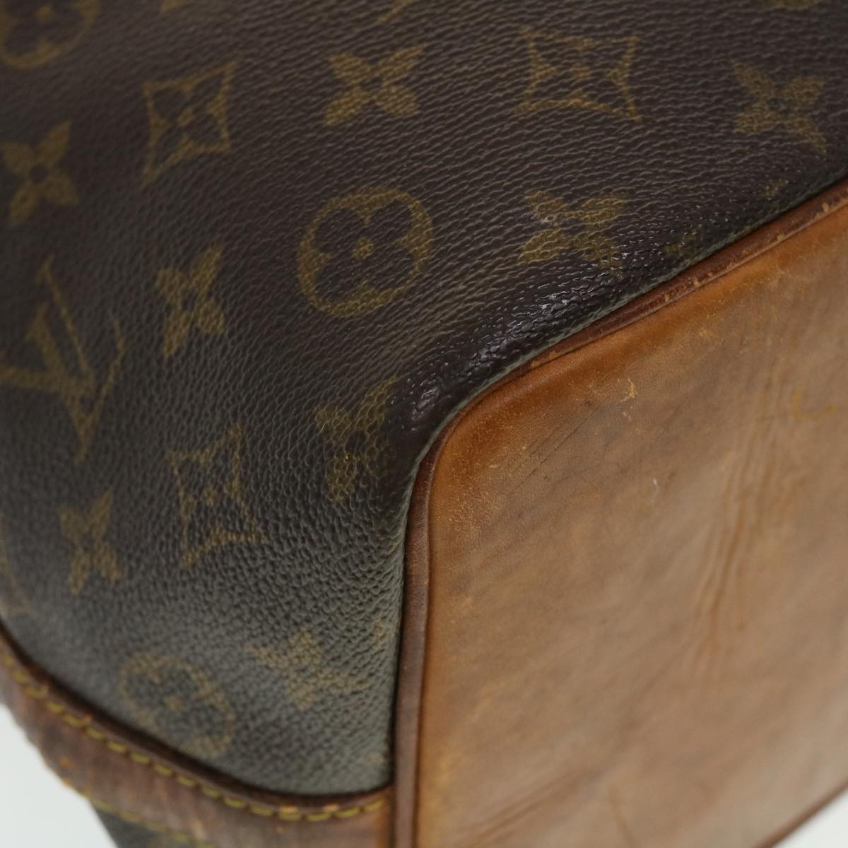 LOUIS VUITTON Monogram Petit Noe Shoulder Bag M42226 LV Auth cl551