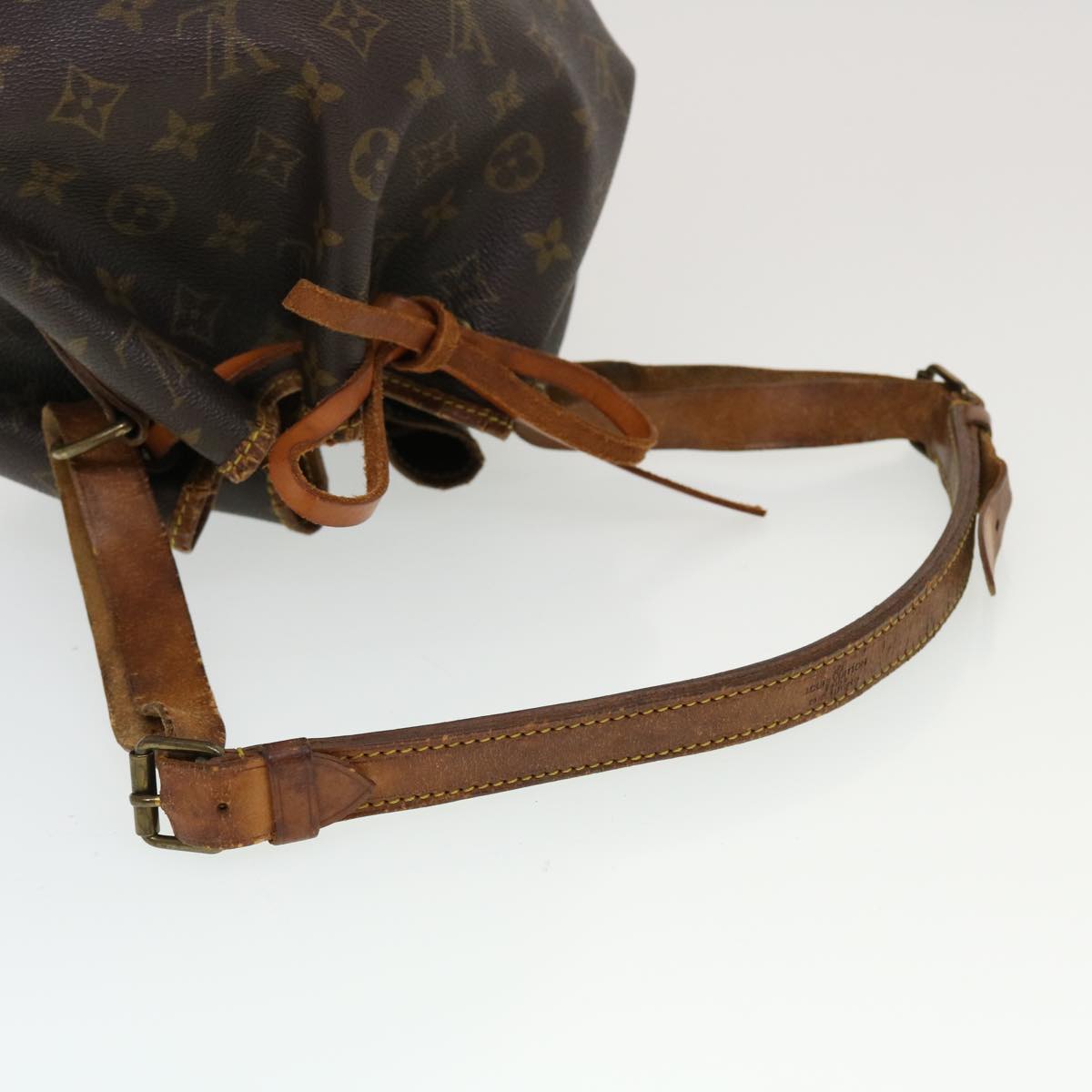 LOUIS VUITTON Monogram Petit Noe Shoulder Bag M42226 LV Auth cl551