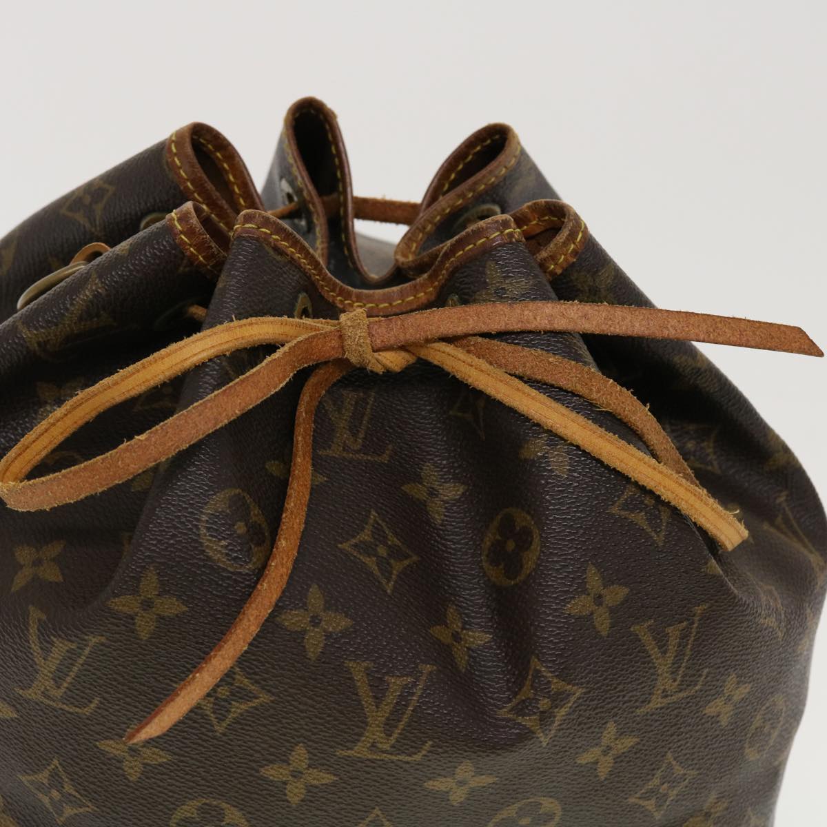 LOUIS VUITTON Monogram Petit Noe Shoulder Bag M42226 LV Auth cl564