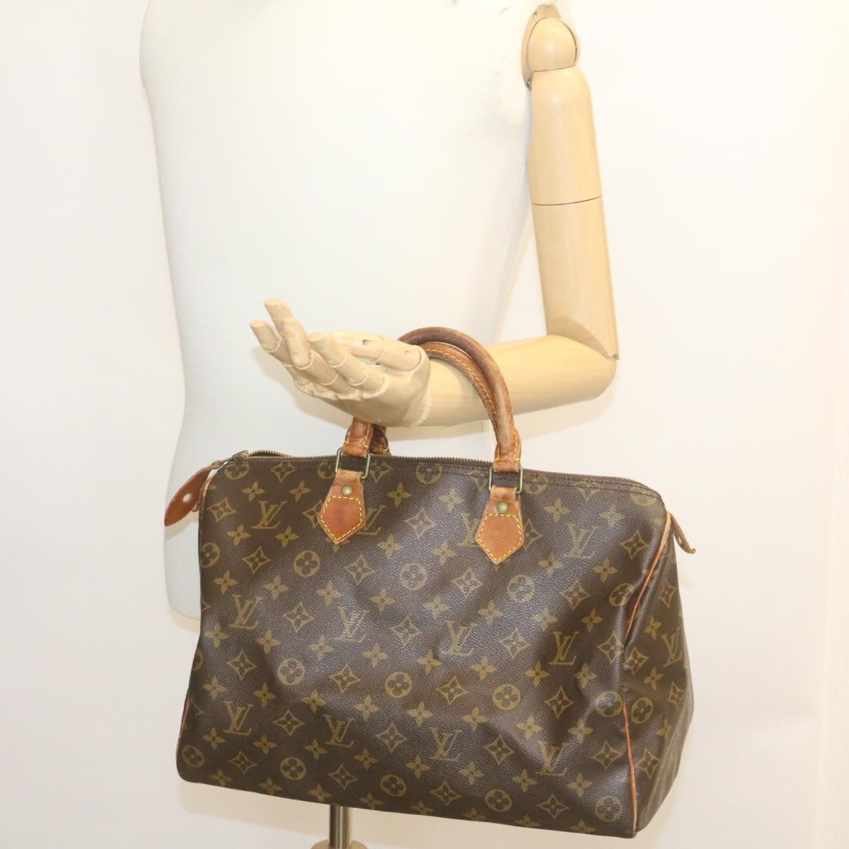 LOUIS VUITTON Monogram Speedy 35 Hand Bag M41524 LV Auth ds377