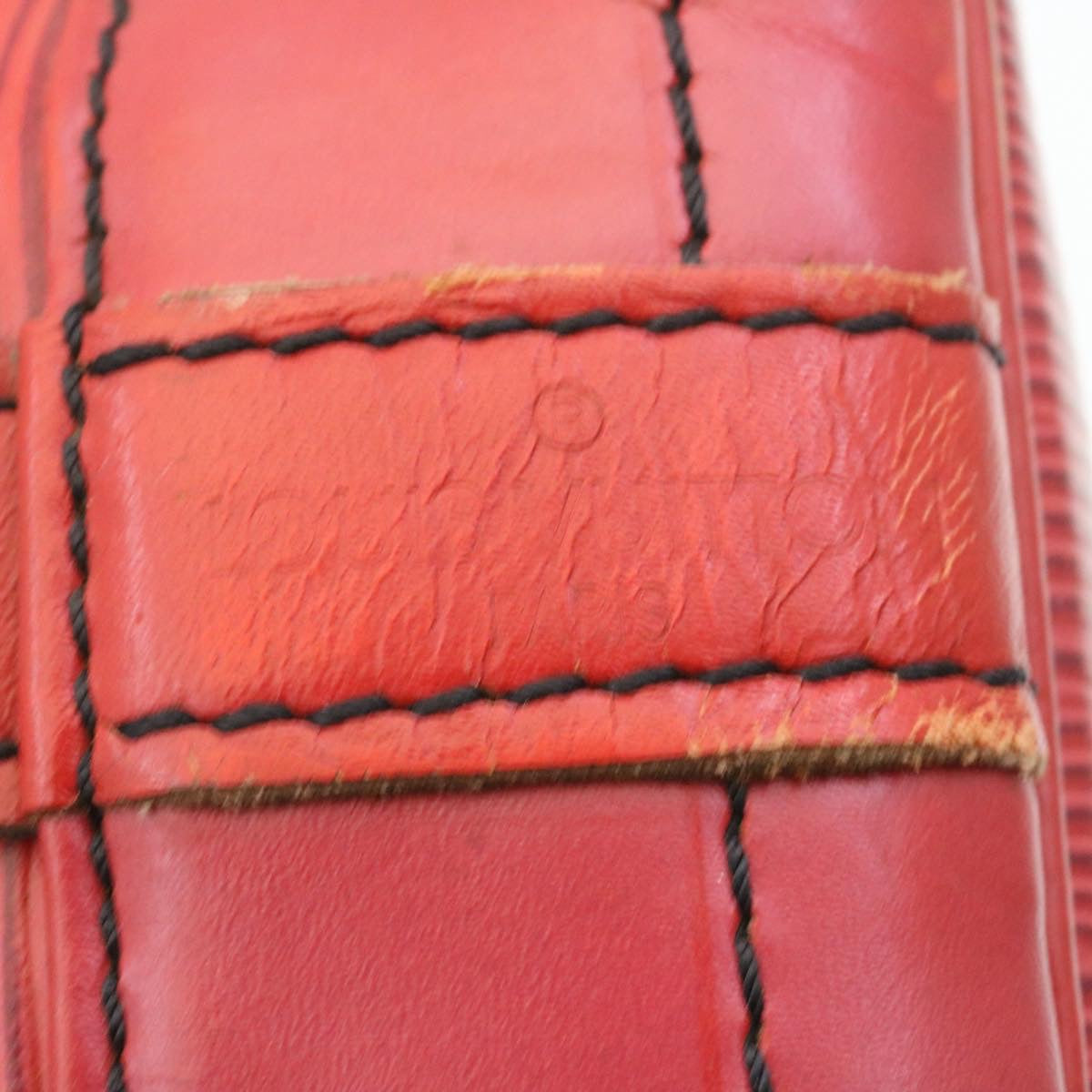 LOUIS VUITTON Epi Noe Shoulder Bag Red M44007 LV Auth ds396
