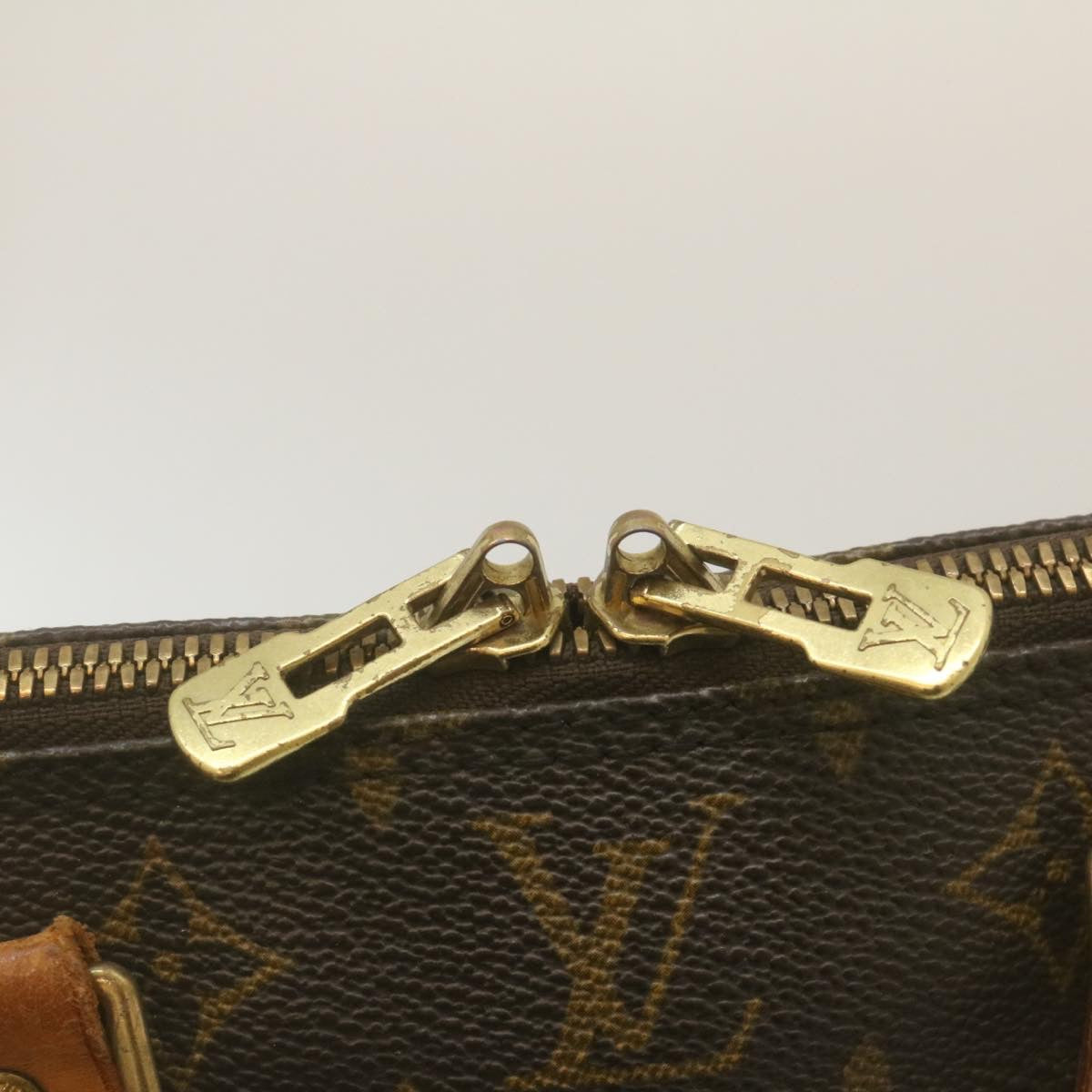 LOUIS VUITTON Monogram Alma Hand Bag M51130 LV Auth ds430