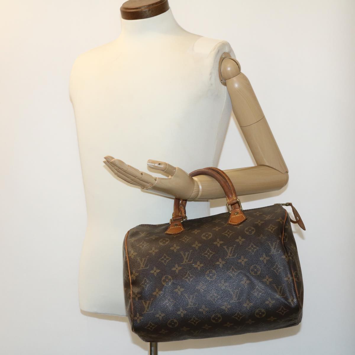 LOUIS VUITTON Monogram Speedy 30 Hand Bag M41526 LV Auth ds479