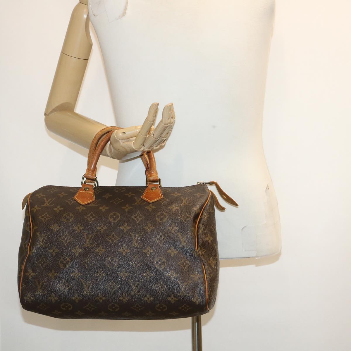 LOUIS VUITTON Monogram Speedy 30 Hand Bag M41526 LV Auth ds510