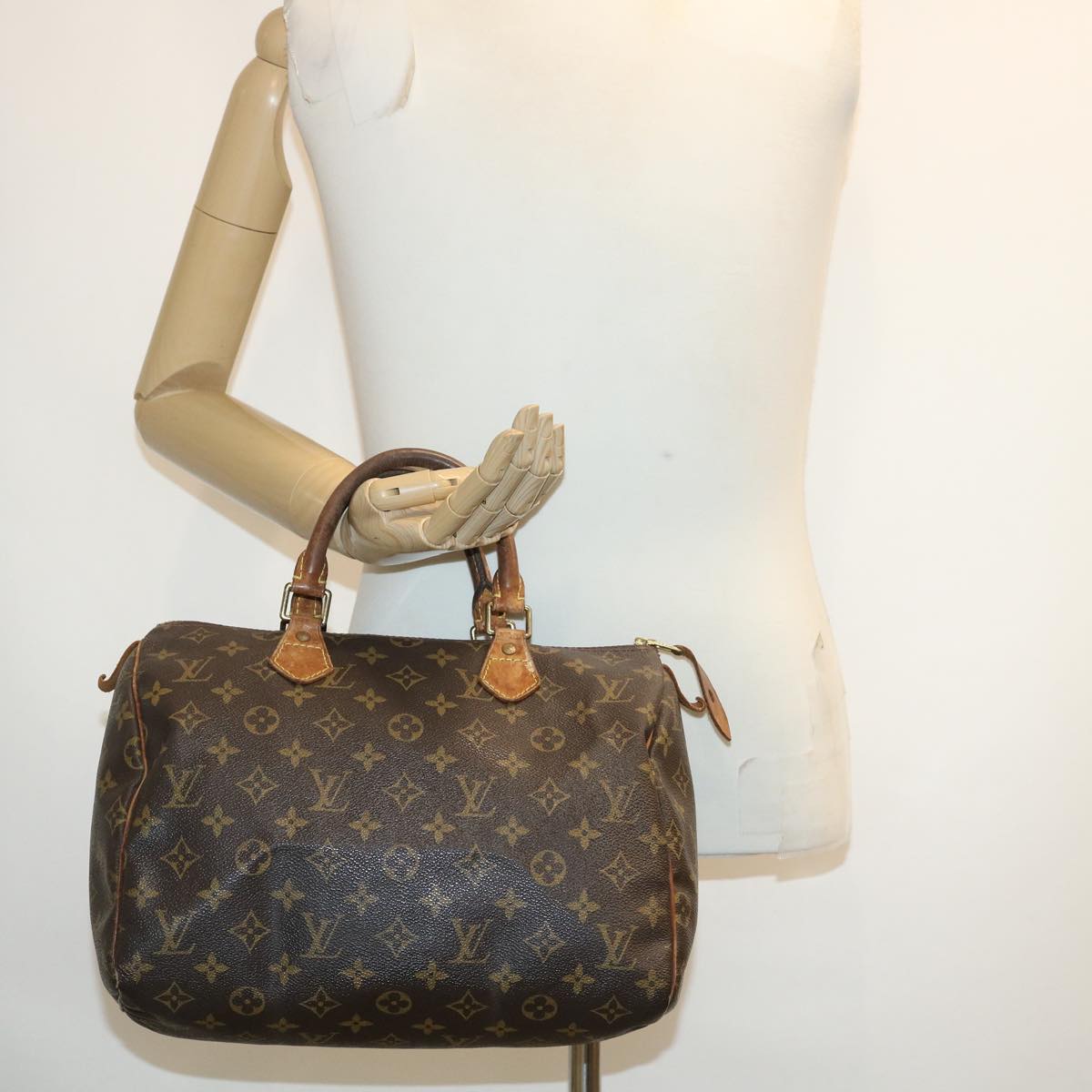 LOUIS VUITTON Monogram Speedy 30 Hand Bag M41526 LV Auth ds517