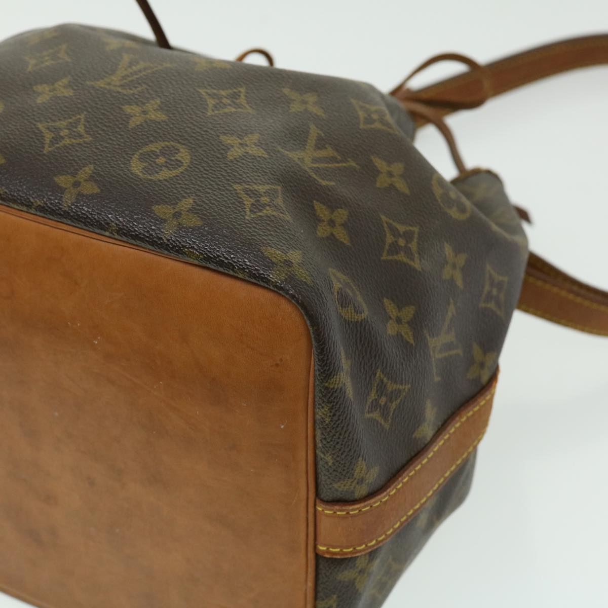 LOUIS VUITTON Monogram Petit Noe Shoulder Bag M42226 LV Auth ds542