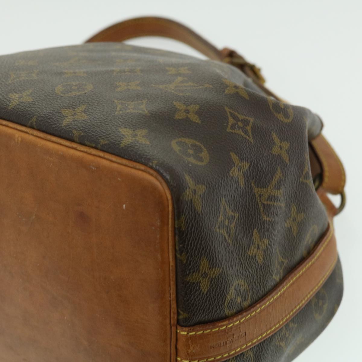 LOUIS VUITTON Monogram Petit Noe Shoulder Bag M42226 LV Auth ds542