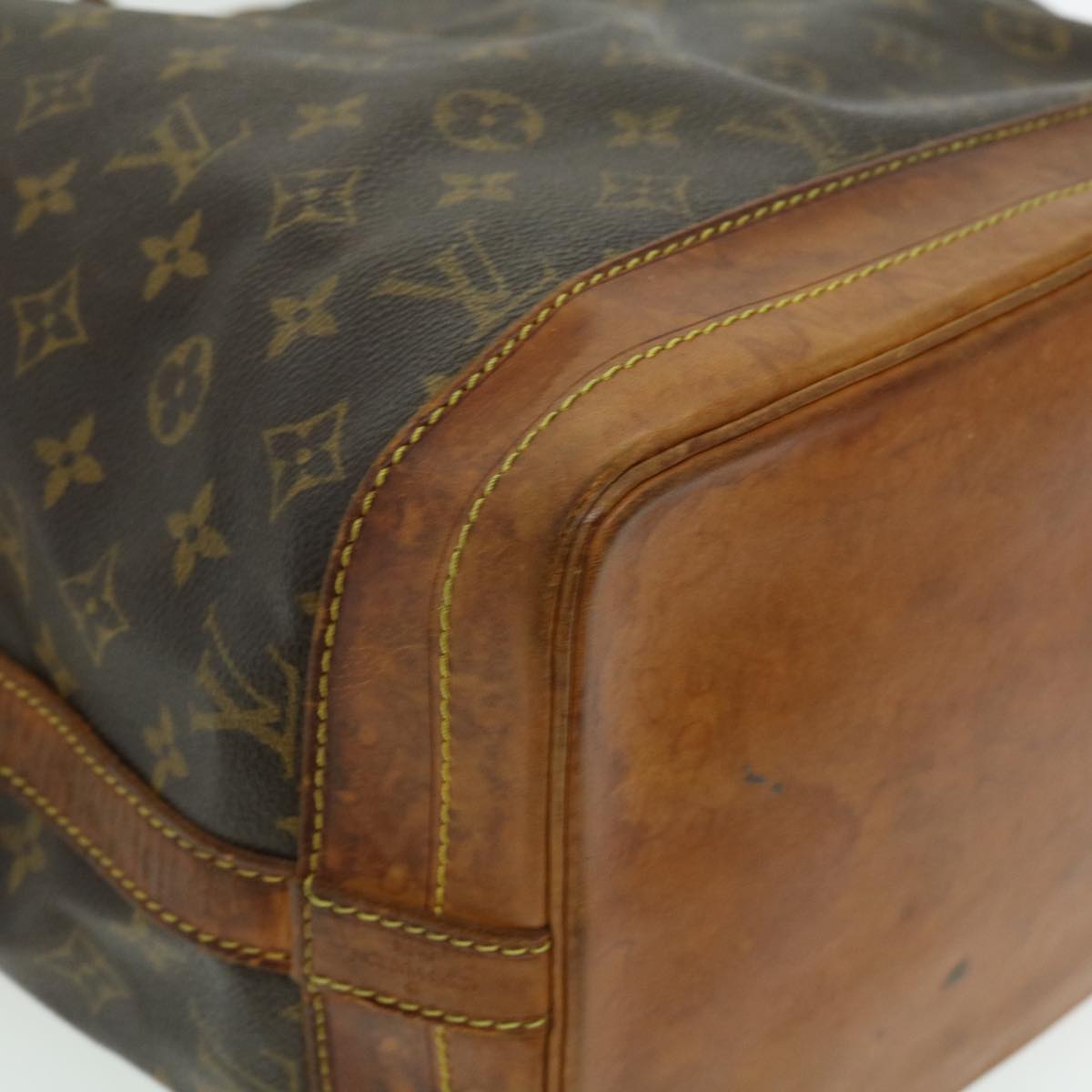 LOUIS VUITTON Monogram Noe Shoulder Bag M42224 LV Auth ds543