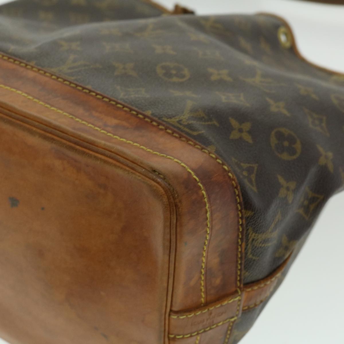 LOUIS VUITTON Monogram Noe Shoulder Bag M42224 LV Auth ds543