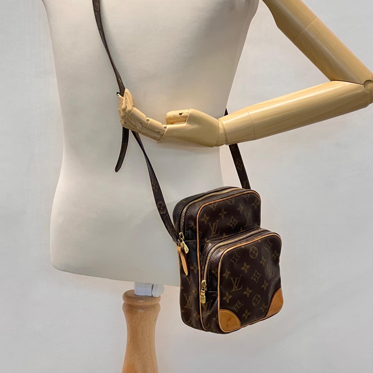 LOUIS VUITTON Monogram Amazon Shoulder Bag M45236 LV Auth ep089