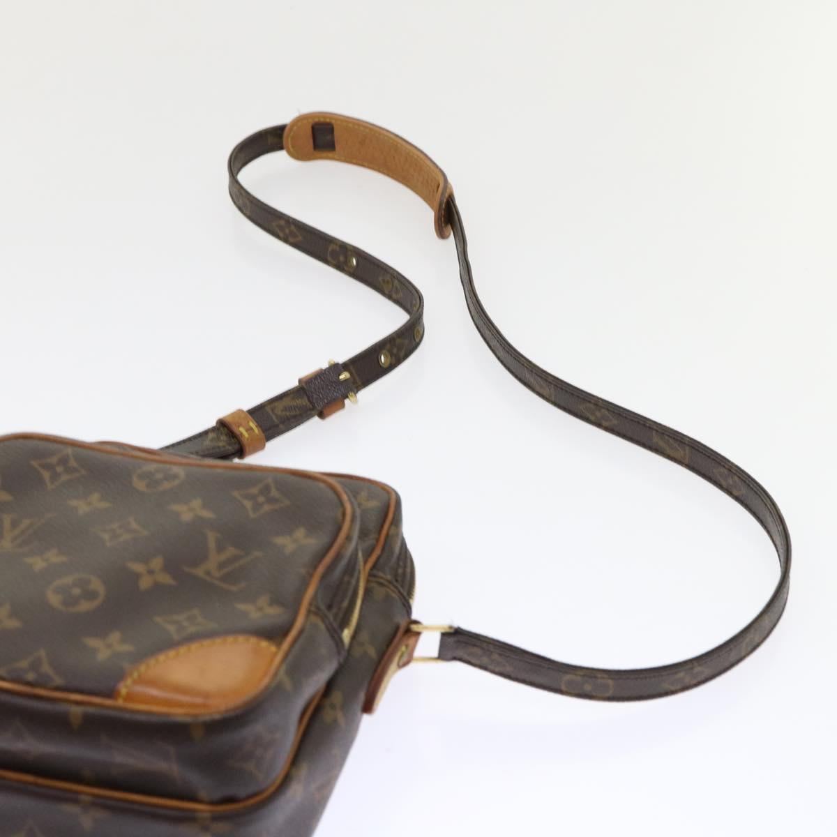 LOUIS VUITTON Monogram Amazon Shoulder Bag M45236 LV Auth ep1020