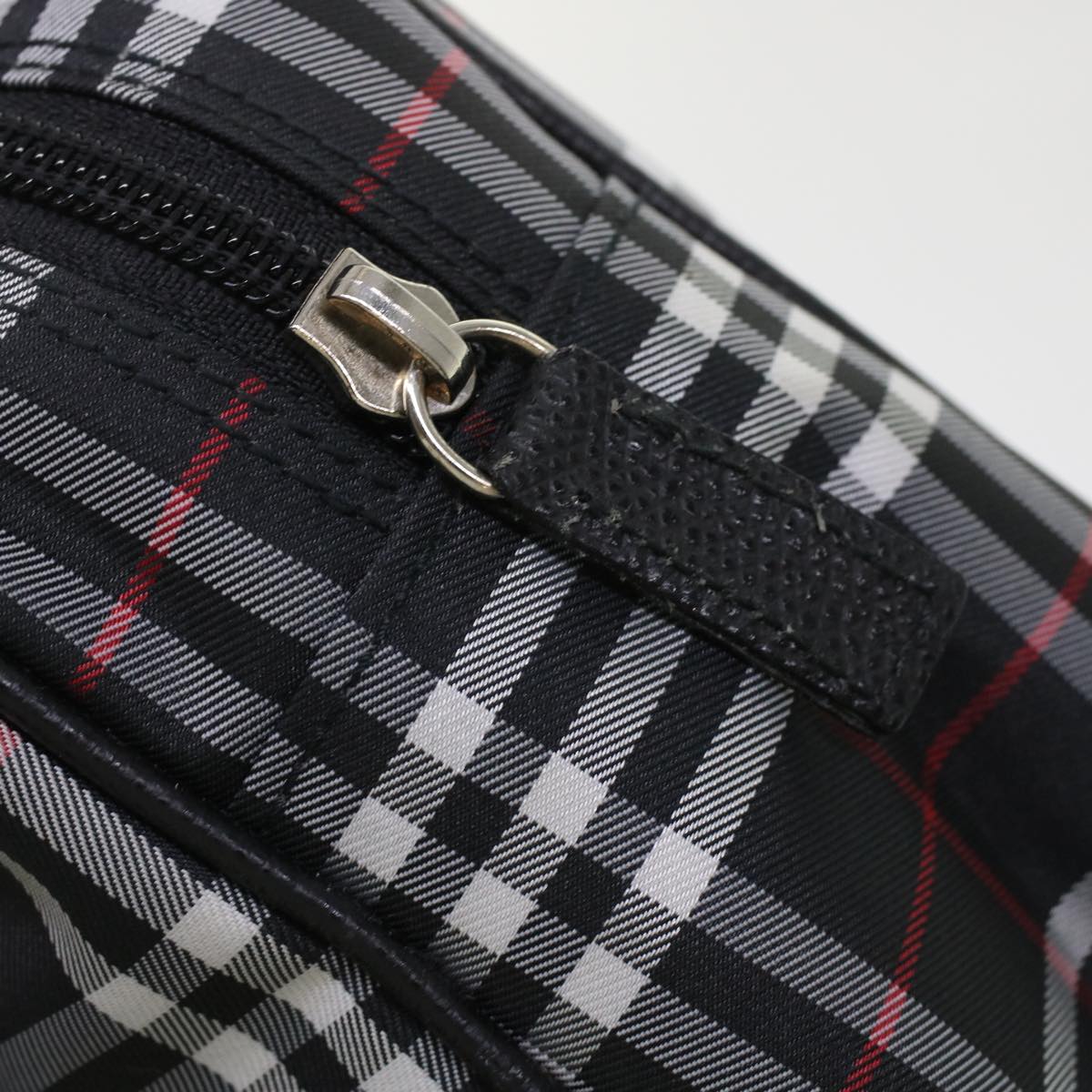 BURBERRY Nova Check Hand Bag Nylon Black Auth ep1123