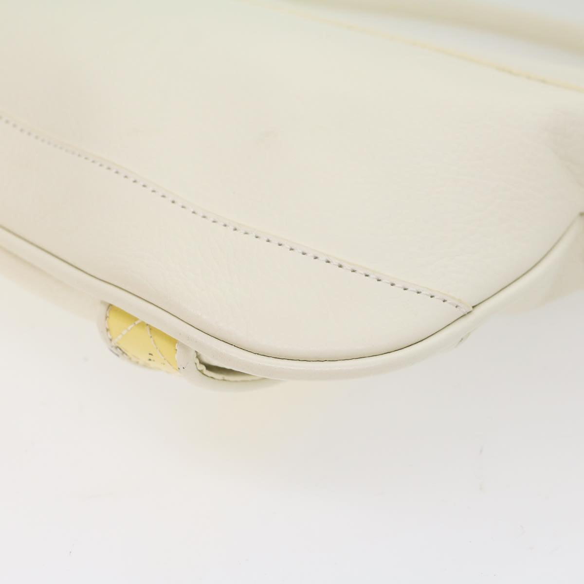 BURBERRY Shoulder Bag Leather White Auth ep1291