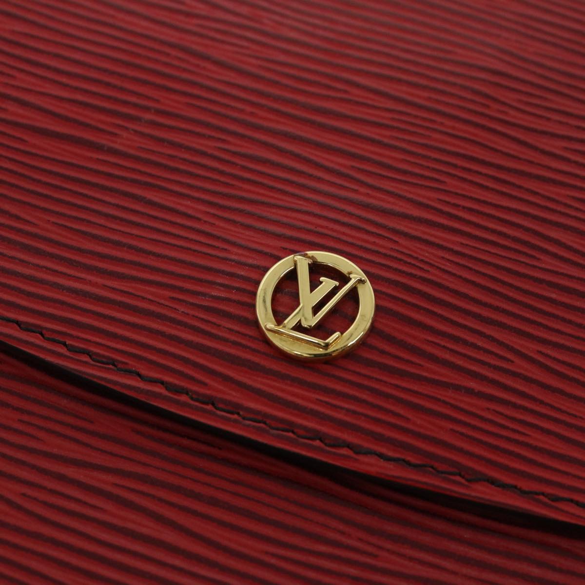 LOUIS VUITTON Epi Montaigne Clutch Bag Red M52657 LV Auth ep1800