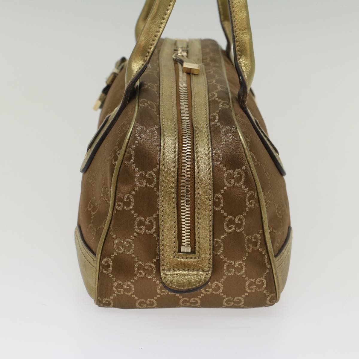 GUCCI GG Canvas Shoulder Bag Gold Tone 161720 Auth ep1828