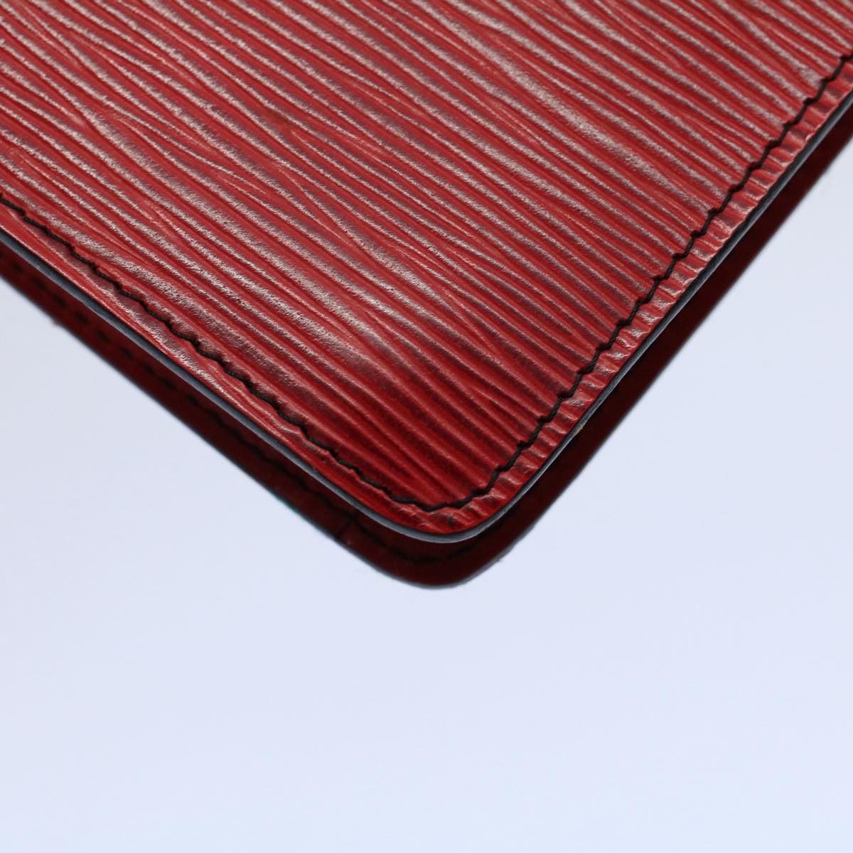 LOUIS VUITTON Epi Montaigne Clutch Bag Red M52657 LV Auth ep1920