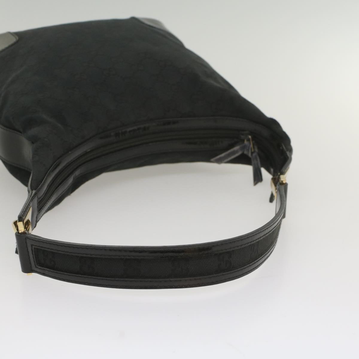 GUCCI GG Canvas Shoulder Bag Black 001 4204 Auth ep1925