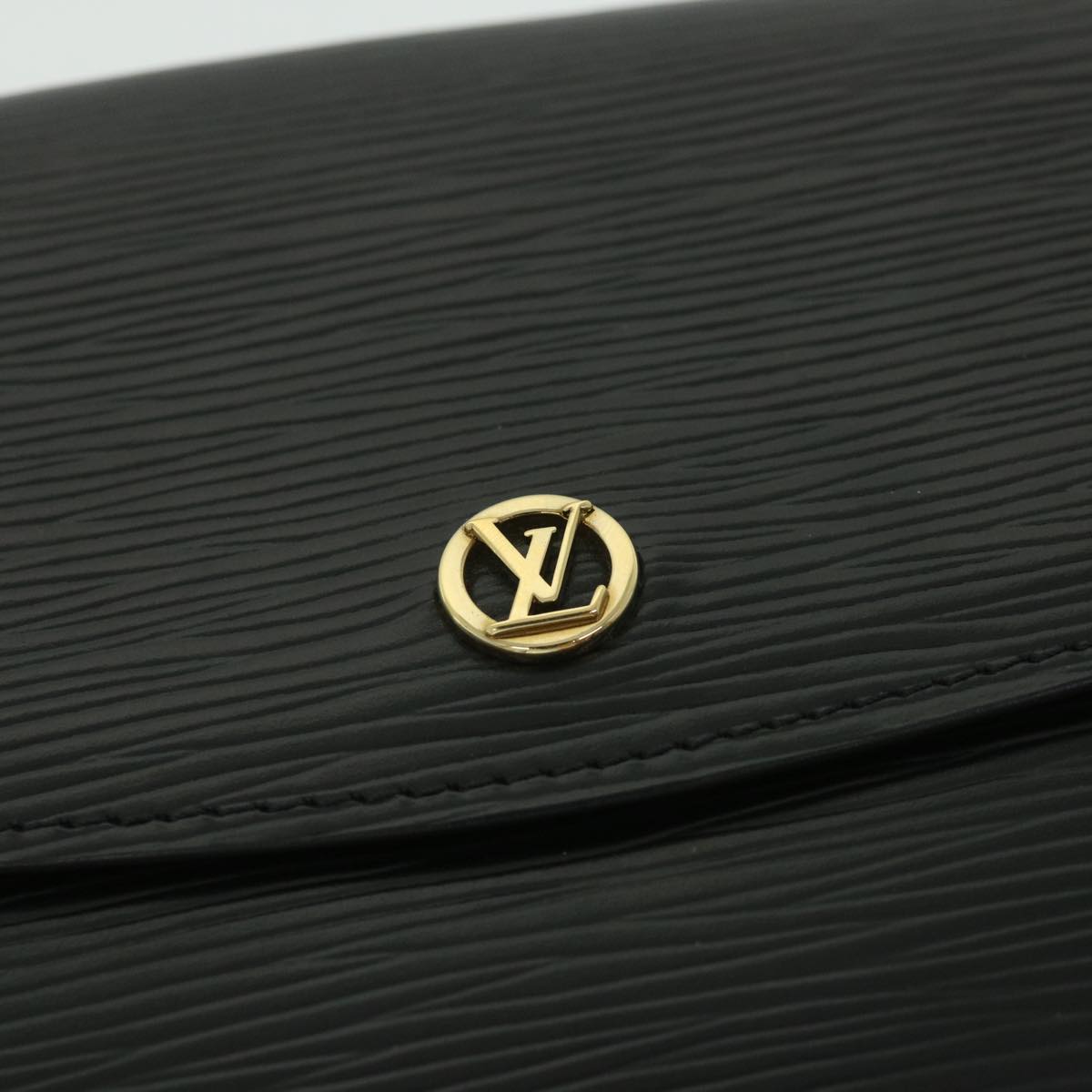 LOUIS VUITTON Epi Montaigne 27 Clutch Bag Black M52652 LV Auth ep2068