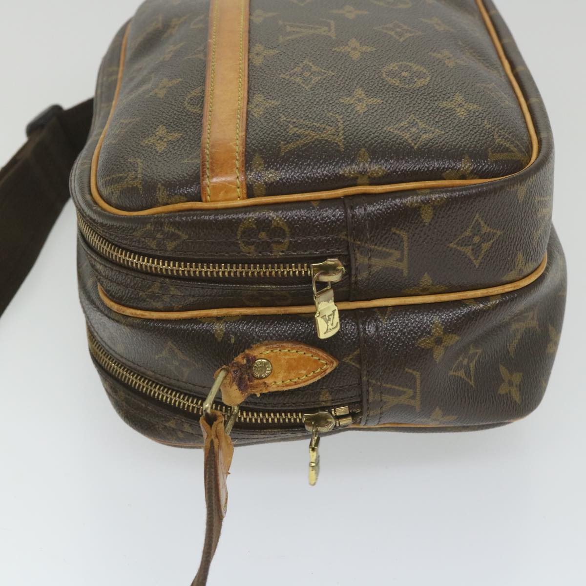 LOUIS VUITTON Monogram Reporter PM Shoulder Bag M45254 LV Auth ep2159