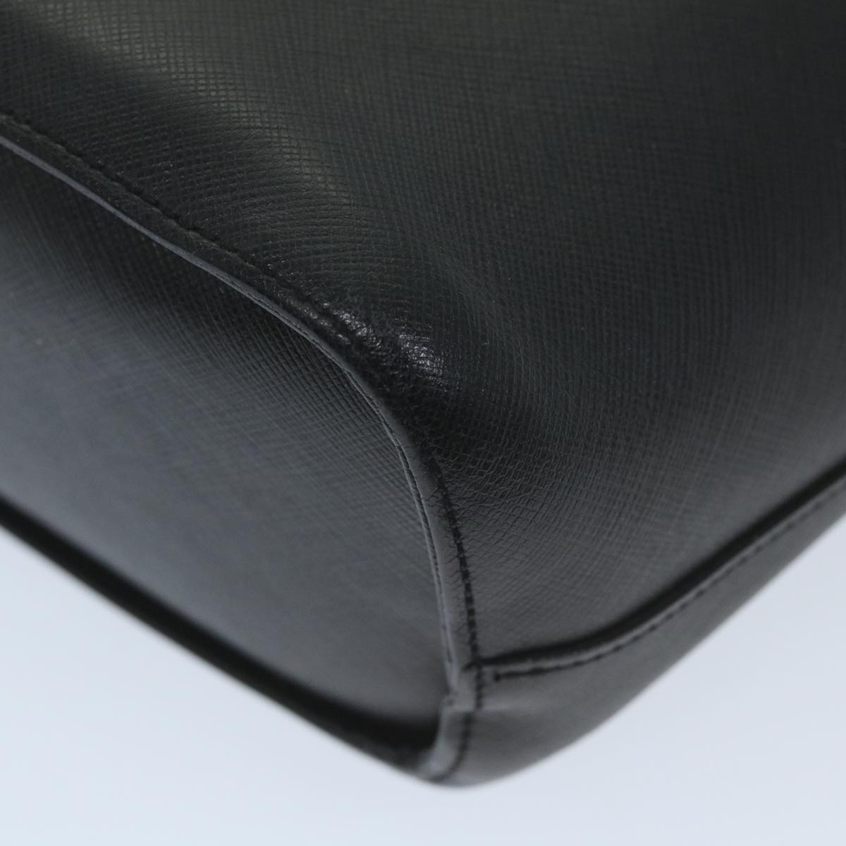 Burberrys Shoulder Bag Leather Black Auth ep2237
