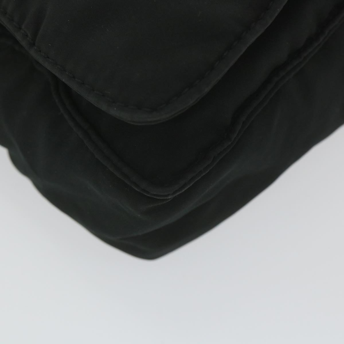 BOTTEGAVENETA Chain Shoulder Bag Nylon Black Auth ep2258