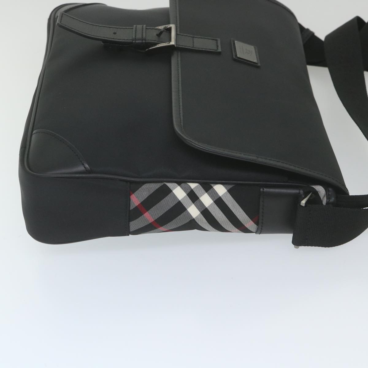 BURBERRY Black label Shoulder Bag Nylon Black Auth ep2490