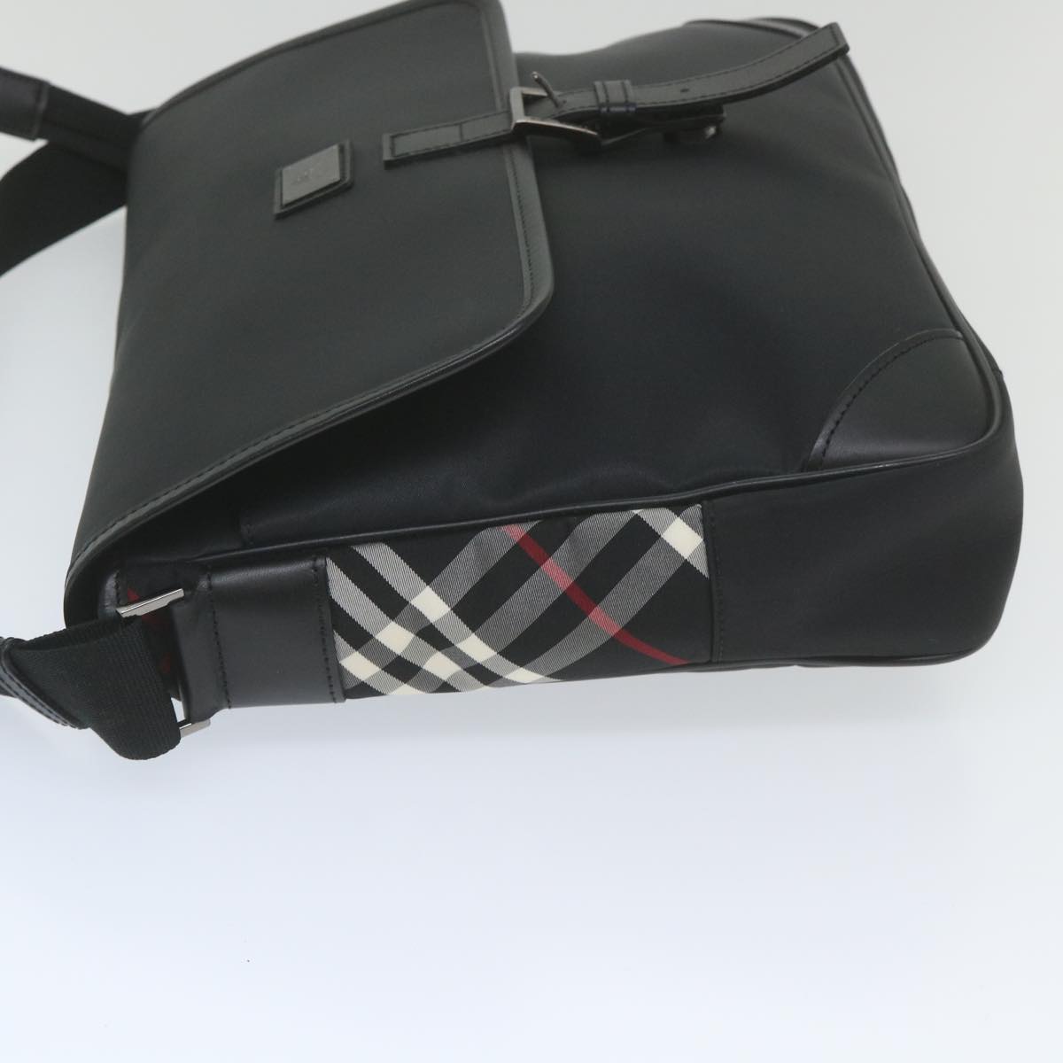 BURBERRY Black label Shoulder Bag Nylon Black Auth ep2490