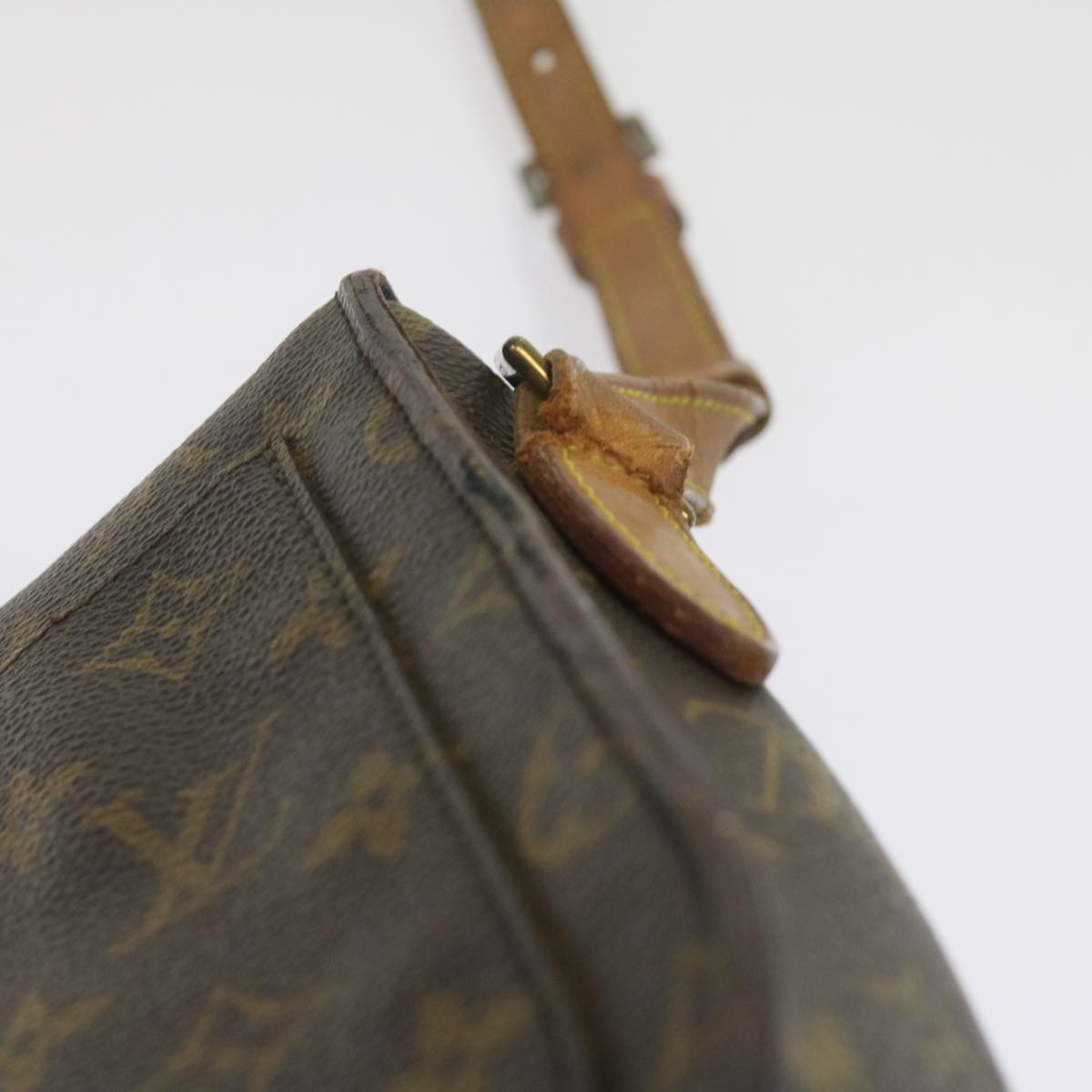 LOUIS VUITTON Monogram Saint Cloud GM Shoulder Bag M51242 LV Auth ep2716