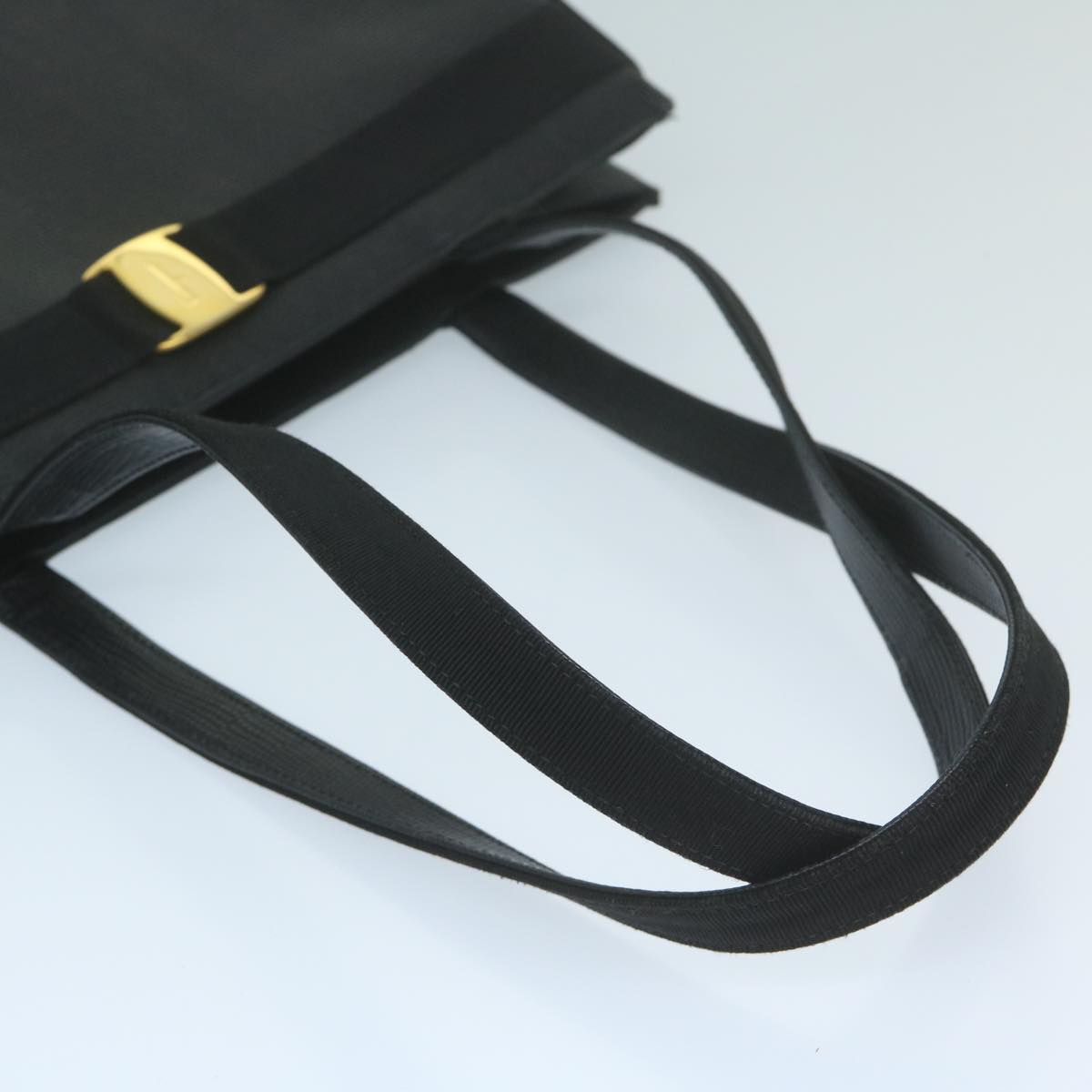 Salvatore Ferragamo Shoulder Bag Leather Black Auth ep2932
