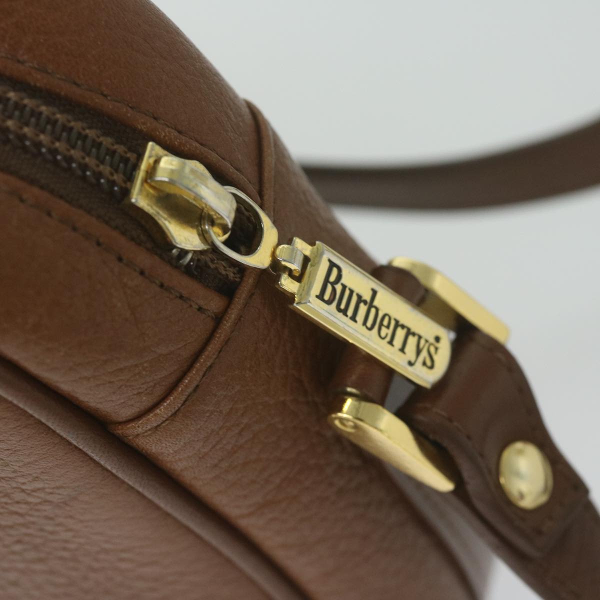 Burberrys Shoulder Bag Leather Brown Auth ep3133