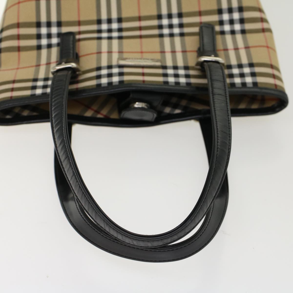 Burberrys Nova Check Shoulder Bag Nylon Leather Beige Auth ep976