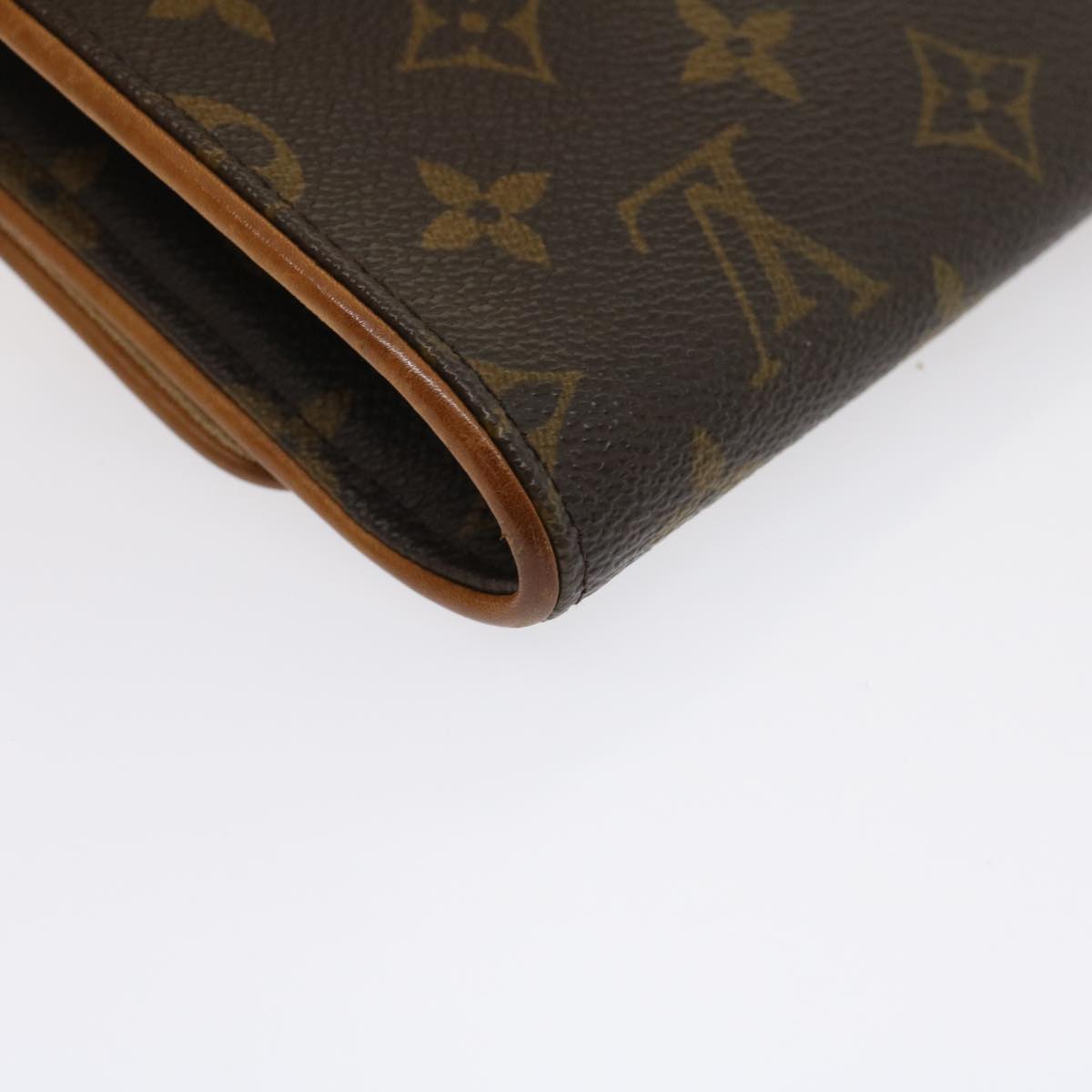 LOUIS VUITTON Monogram Pochette Twin GM Shoulder Bag M51852 LV Auth fm1362