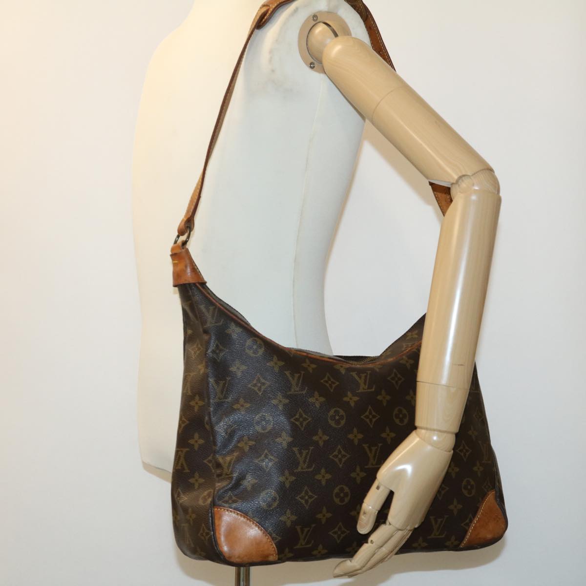 LOUIS VUITTON Monogram Boulogne 35 Shoulder Bag M51260 LV Auth fm1476