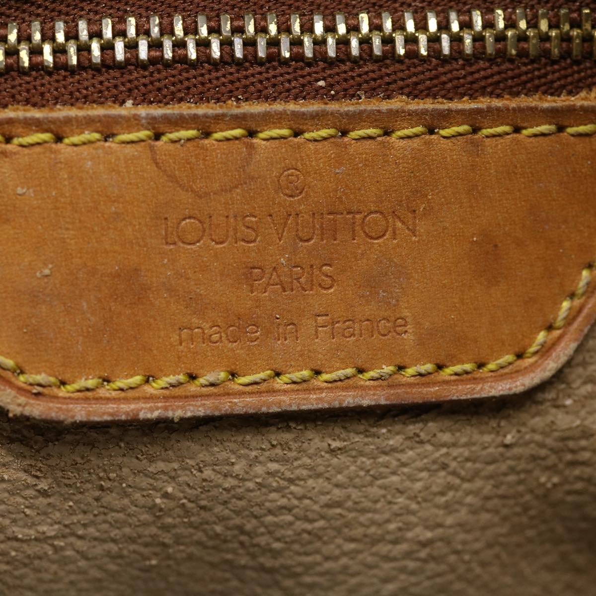 LOUIS VUITTON Monogram Bucket GM Shoulder Bag M42236 LV Auth fm1478