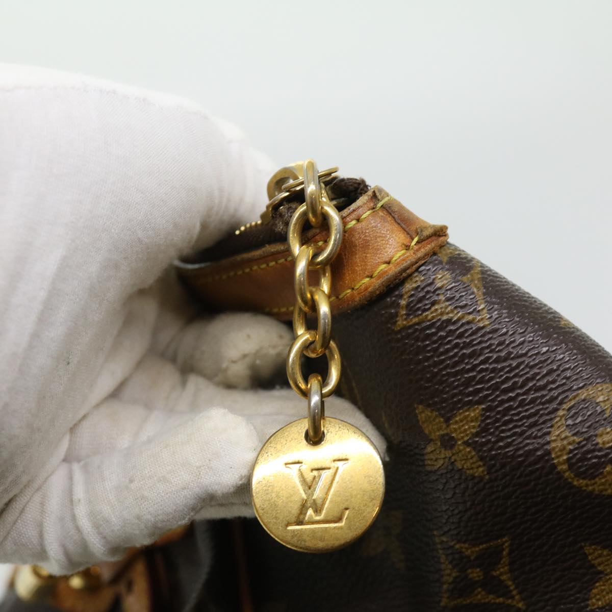 LOUIS VUITTON Monogram Tivoli GM Shoulder Bag M40144 LV Auth fm1655