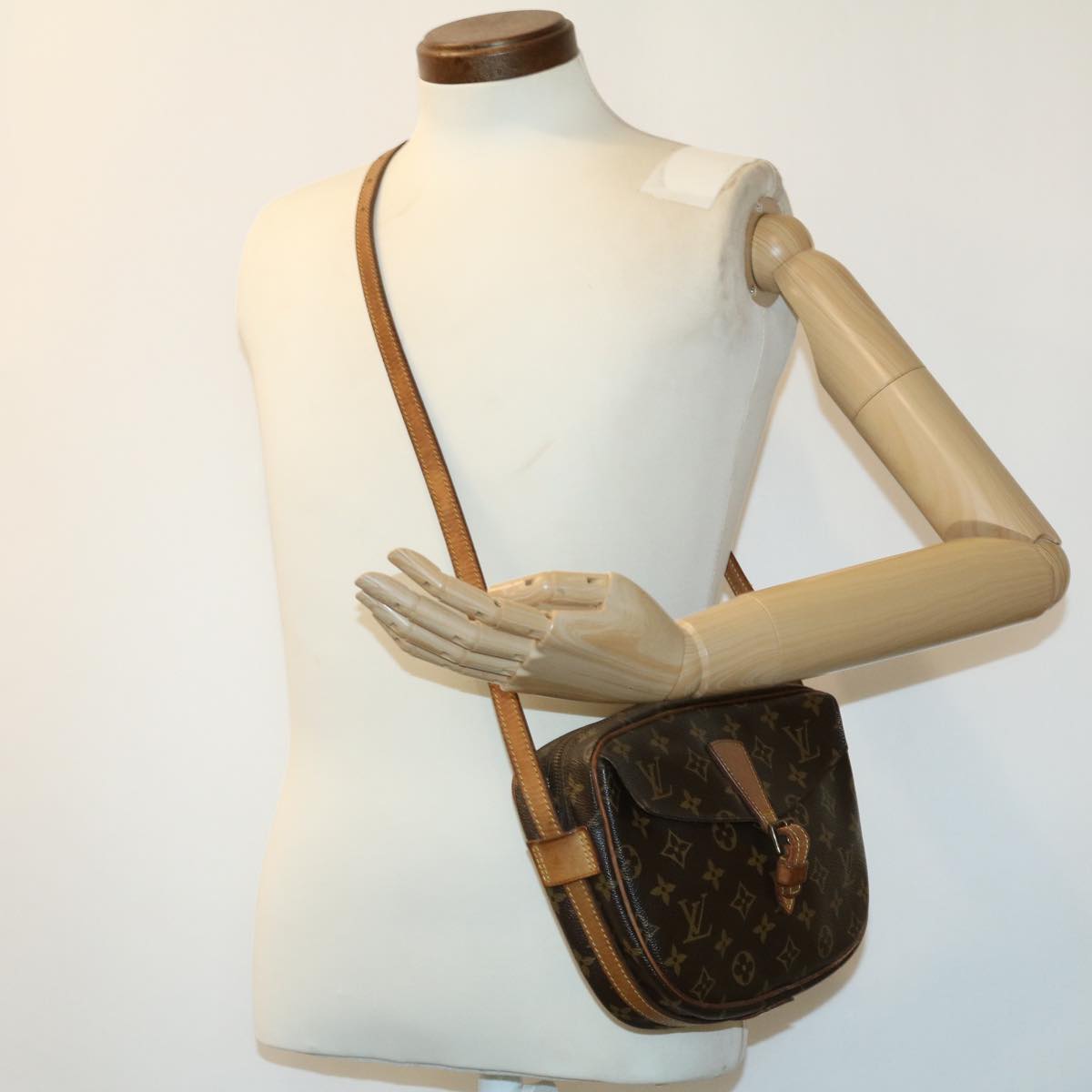 LOUIS VUITTON Monogram Jeune Fille MM Shoulder Bag M51226 LV Auth fm1730