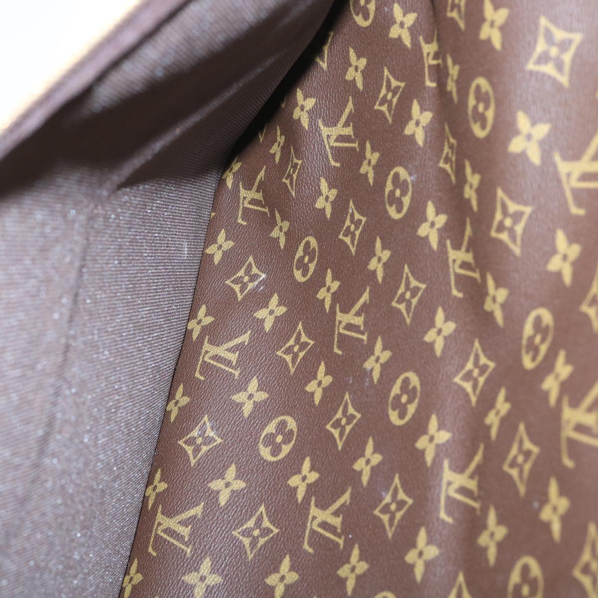 LOUIS VUITTON Monogram Portable cabin Garment Cover M23420 LV Auth fm2176