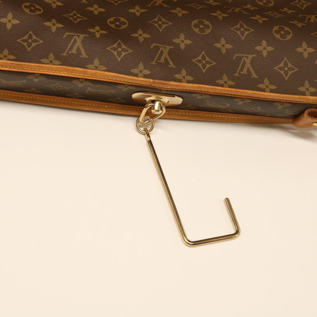 LOUIS VUITTON Monogram Portable cabin Garment Cover M23420 LV Auth fm2176