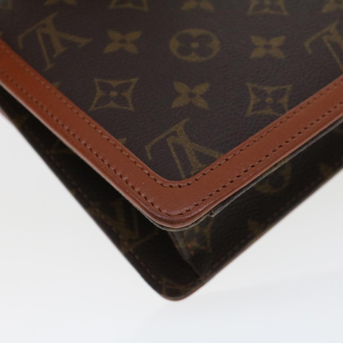 LOUIS VUITTON Monogram Pochette Dam Clutch Bag M51810 LV Auth fm2340