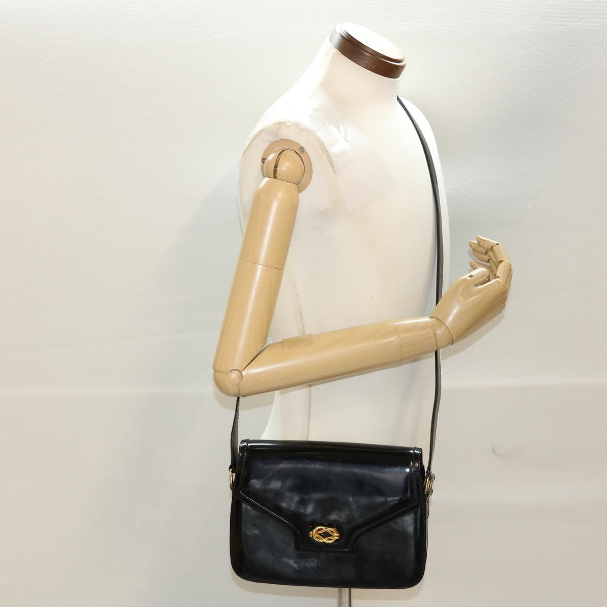 GUCCI Shoulder Bag Patent leather Black Auth fm2405