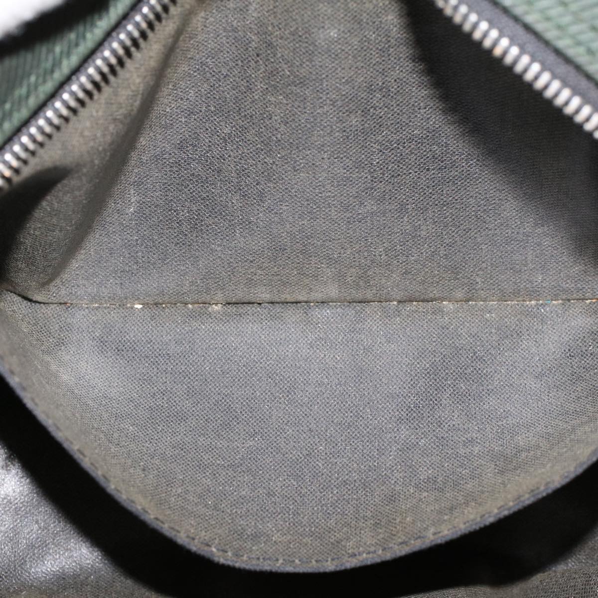 LOUIS VUITTON Taiga Leather Parana Clutch Bag Ardoise M30752 LV Auth fm2451