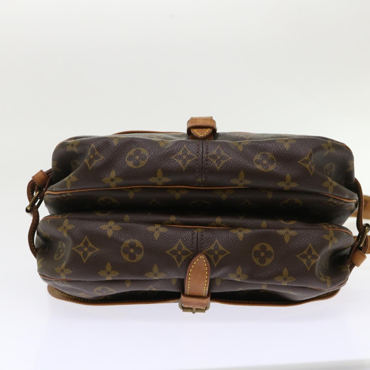 LOUIS VUITTON Monogram Saumur 30 Shoulder Bag M42256 LV Auth fm2511