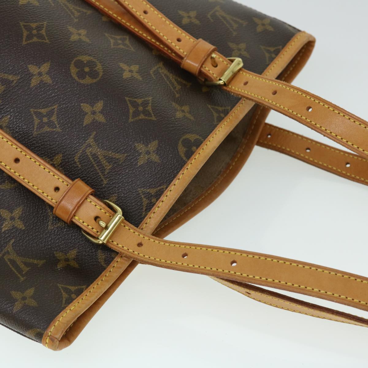 LOUIS VUITTON Monogram Bucket GM Shoulder Bag M42236 LV Auth fm2678