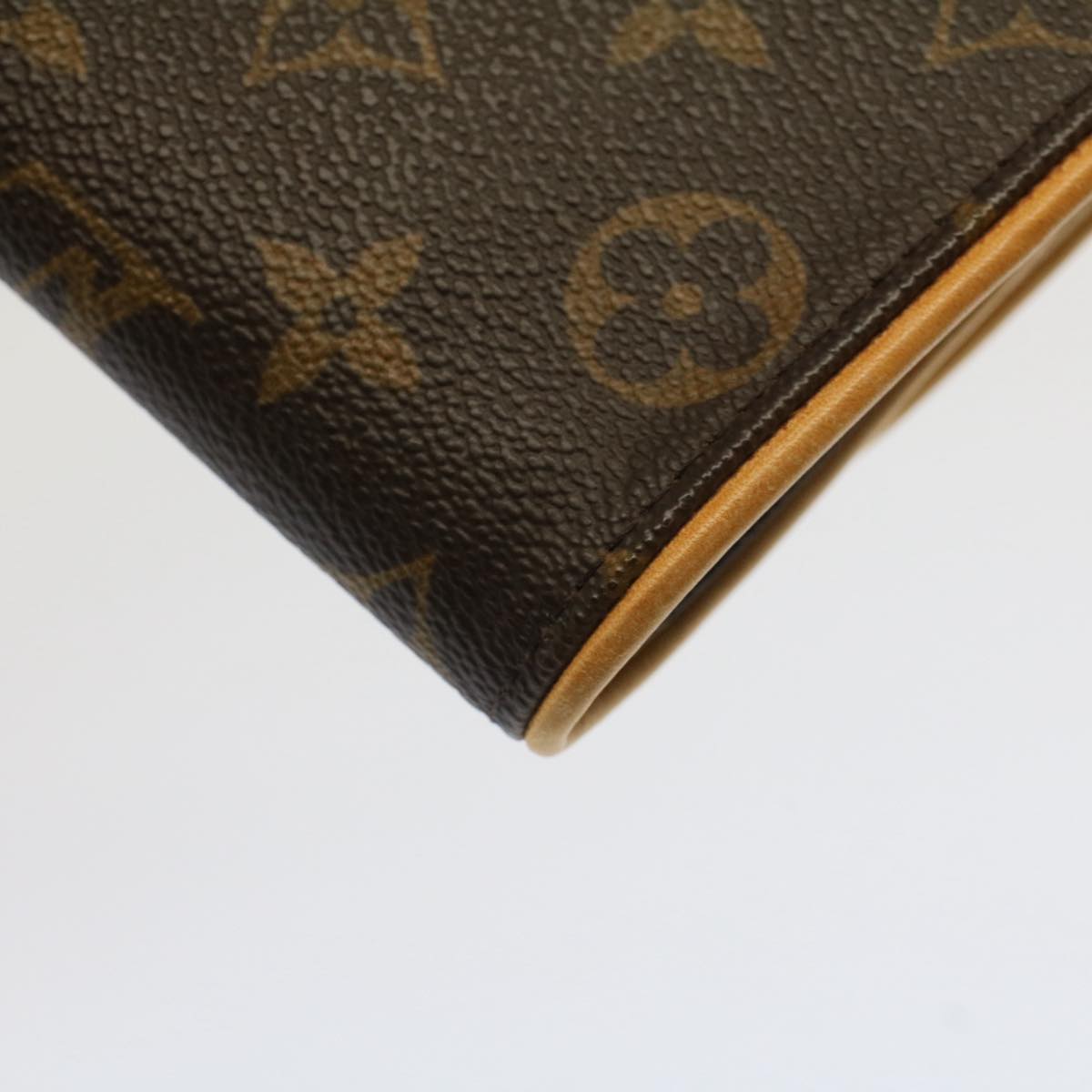 LOUIS VUITTON Monogram Pochette Twin PM Shoulder Bag M51854 LV Auth fm2700